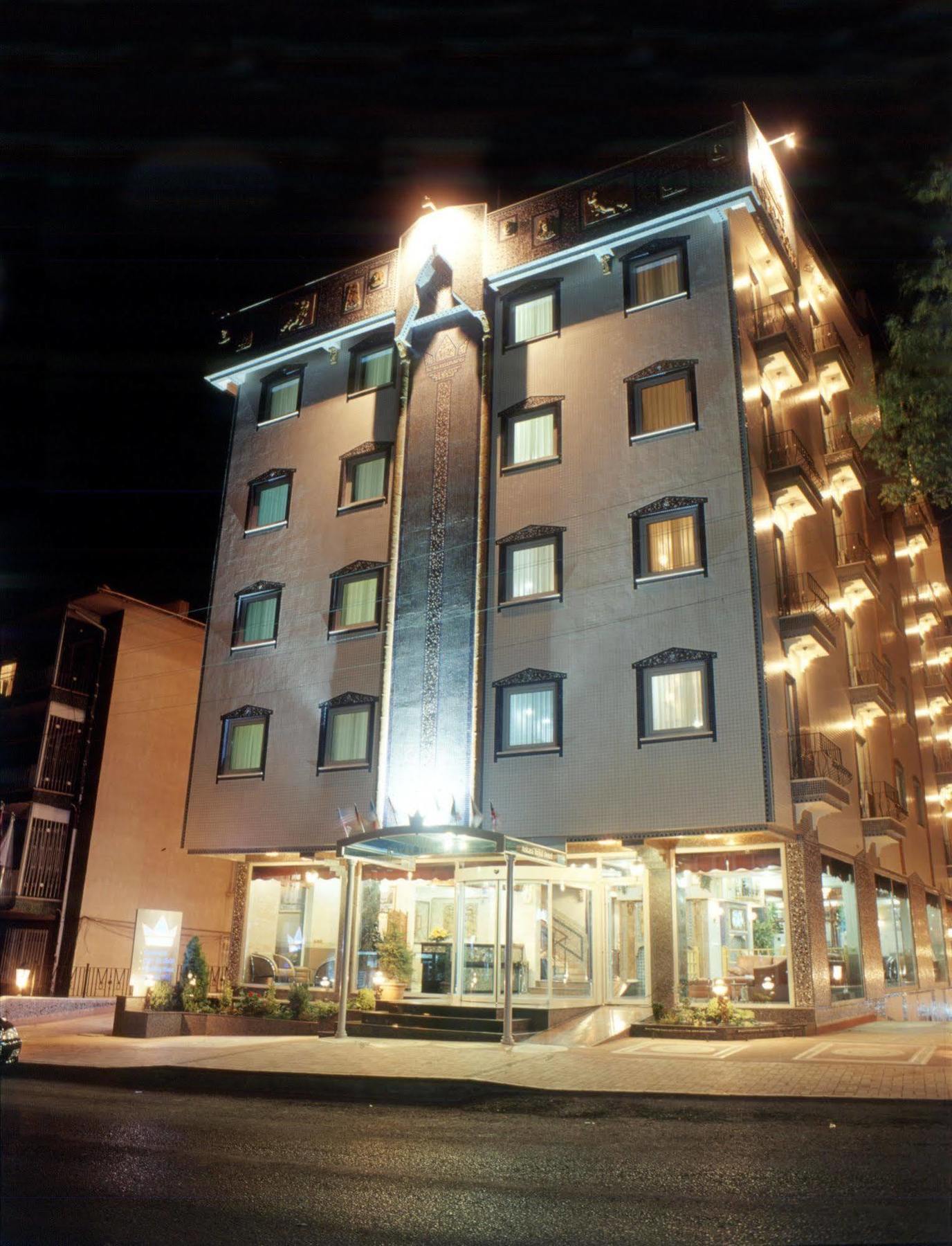 Royal Otel 4*